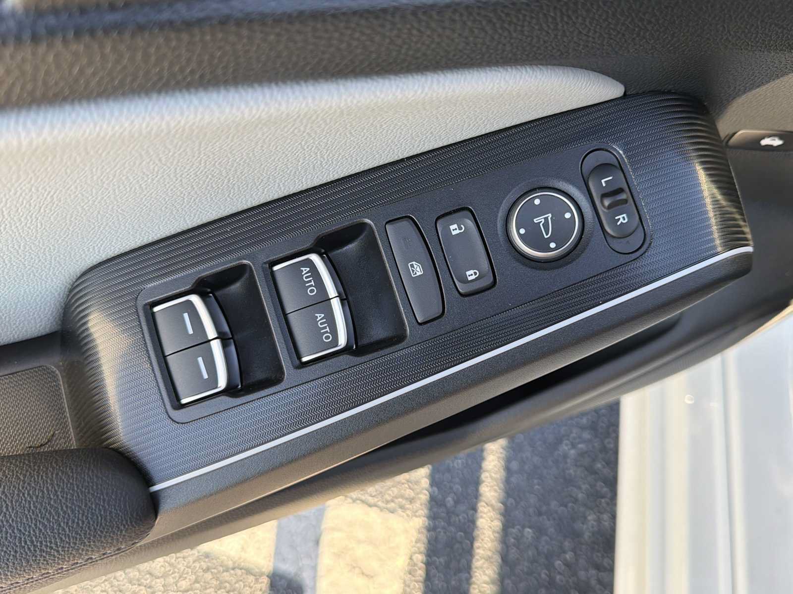 Used 2025 Honda Civic Sport Touring image 16