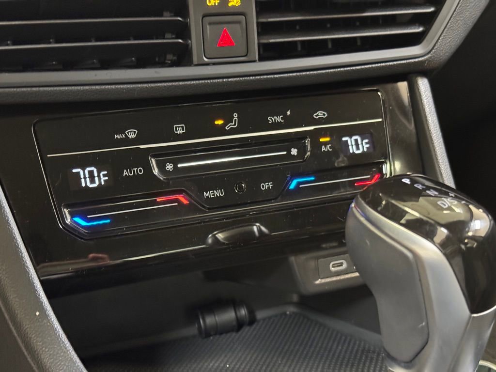 Used 2025 Volkswagen Jetta S image 35