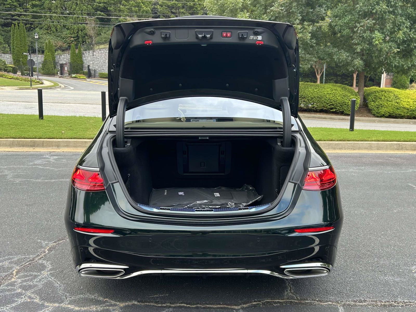 New 2027 Mercedes-Benz S 580 4MATIC Sedan image 8