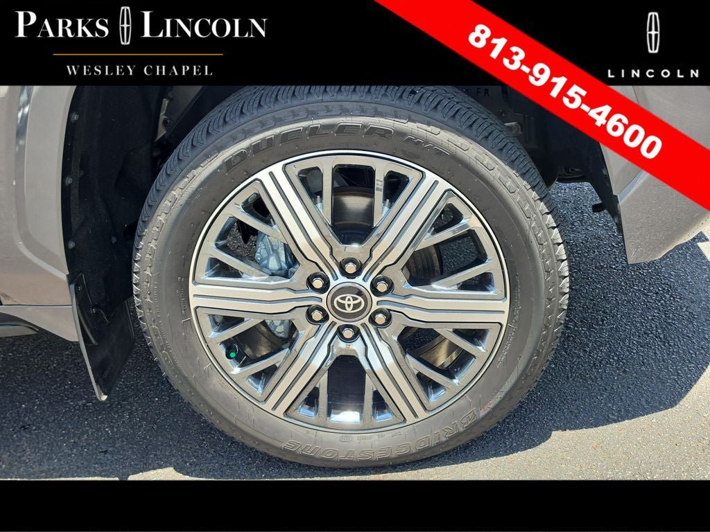Used 2025 Toyota Tundra Capstone AWD/4WD image 32