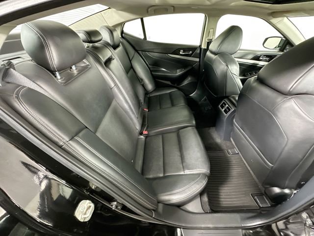 Used 2017 Nissan Maxima 3.5 SL FWD image 30