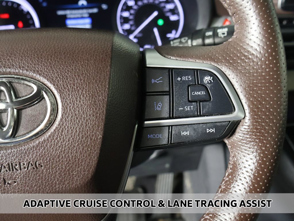 Used 2023 Toyota Sienna Platinum image 6