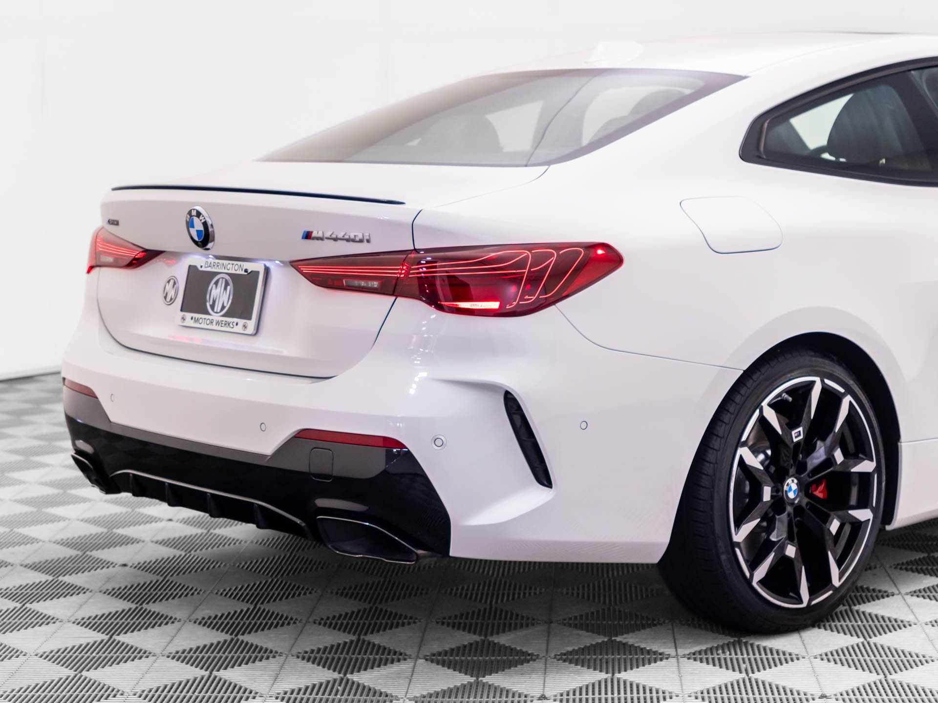 Used 2026 BMW 440i xDrive Coupe w/ Premium Package AWD/4WD image 37