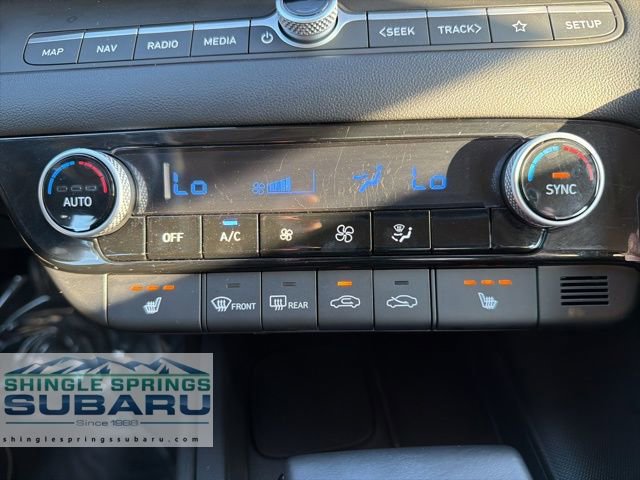 Used 2025 Hyundai Elantra SEL image 49