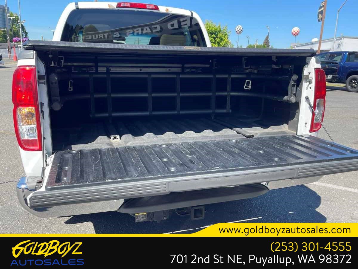 Used 2007 Nissan Frontier SE w/ SE Value Truck Pkg AWD/4WD image 35