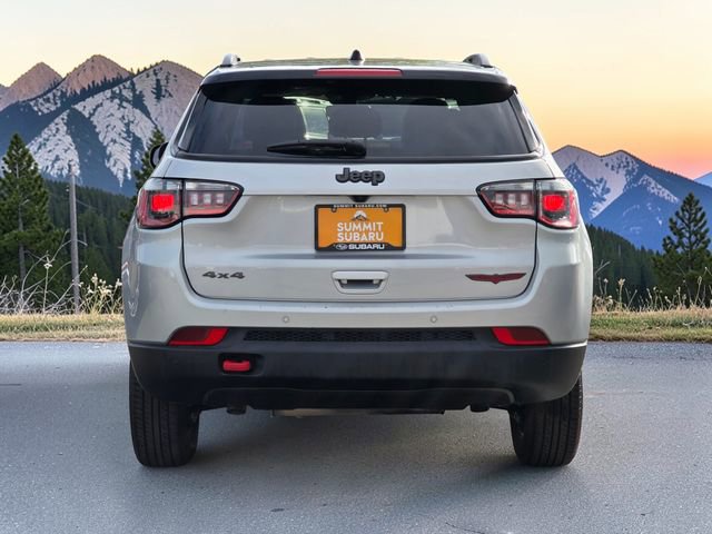 Used 2024 Jeep Compass Trailhawk AWD/4WD image 6