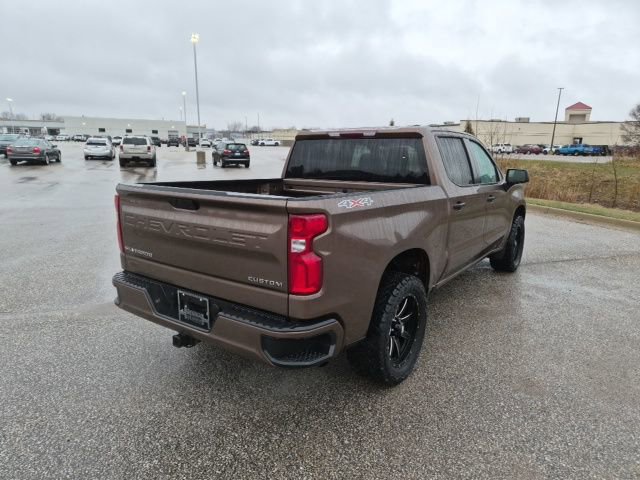 Used 2019 Chevrolet Silverado 1500 Custom w/ Custom Value Package AWD/4WD image 5
