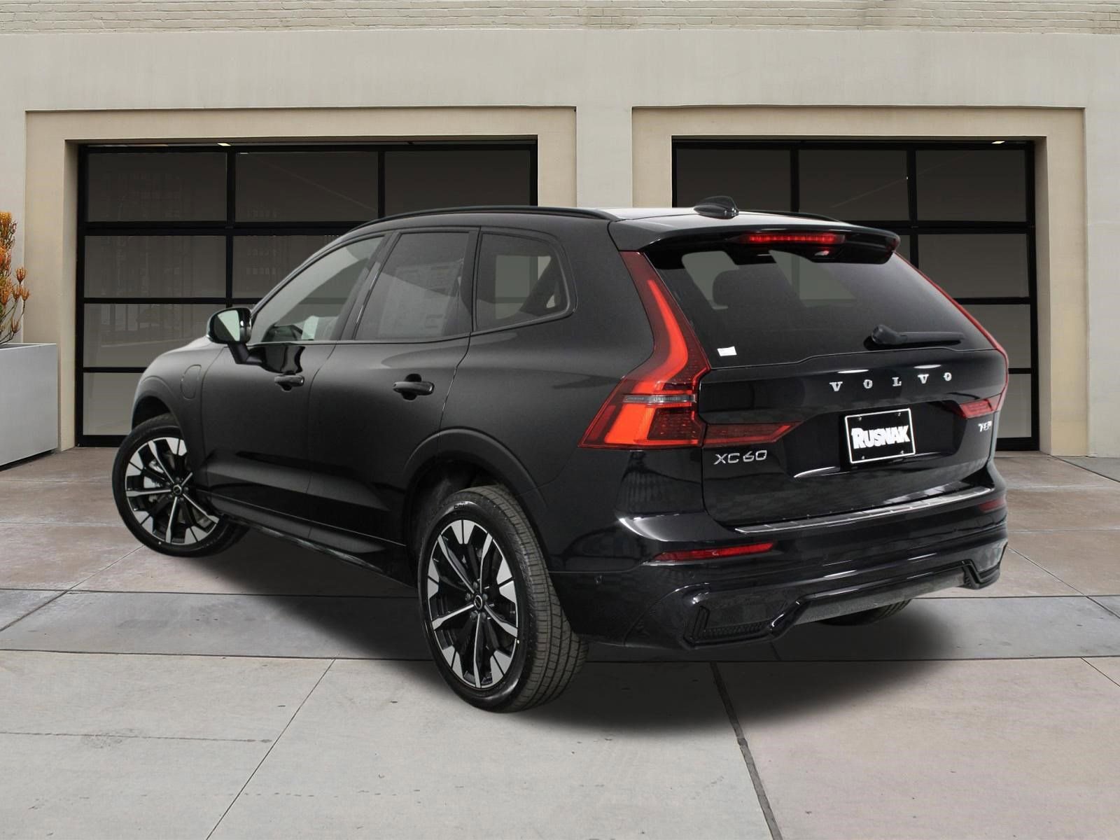 New 2026 Volvo XC60 T8 Plus w/ Protection Package Premier image 3