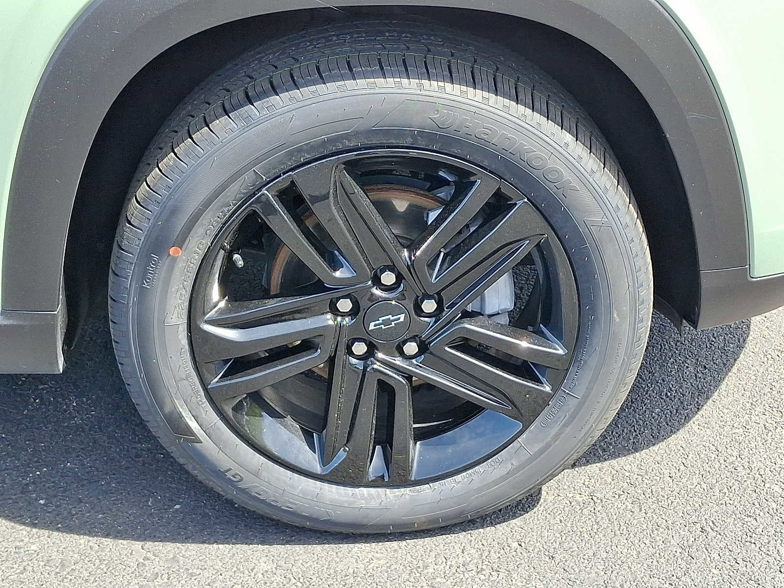 Used 2025 Chevrolet Trax ACTIV FWD image 9