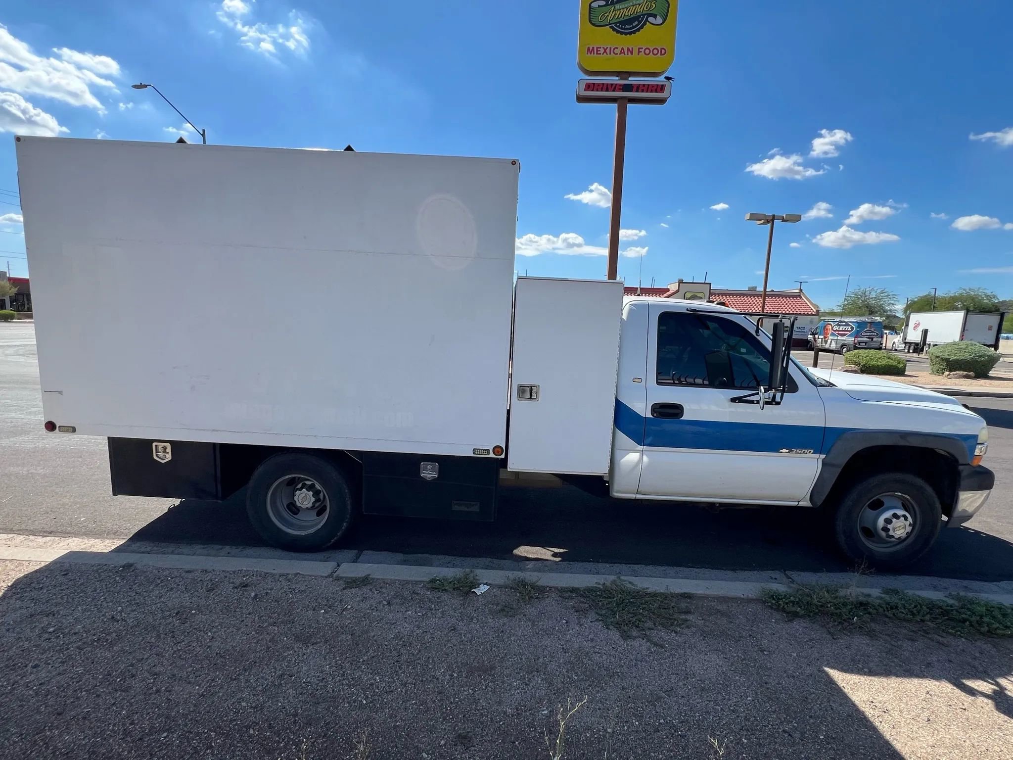Used 2002 Chevrolet Silverado 3500 2WD Regular Cab image 5
