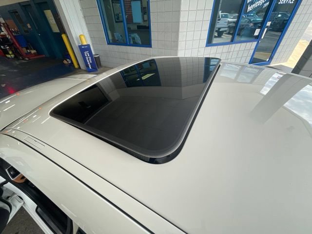 Used 2023 BMW 330i xDrive Sedan w/ Driving Assistance Package AWD/4WD image 34