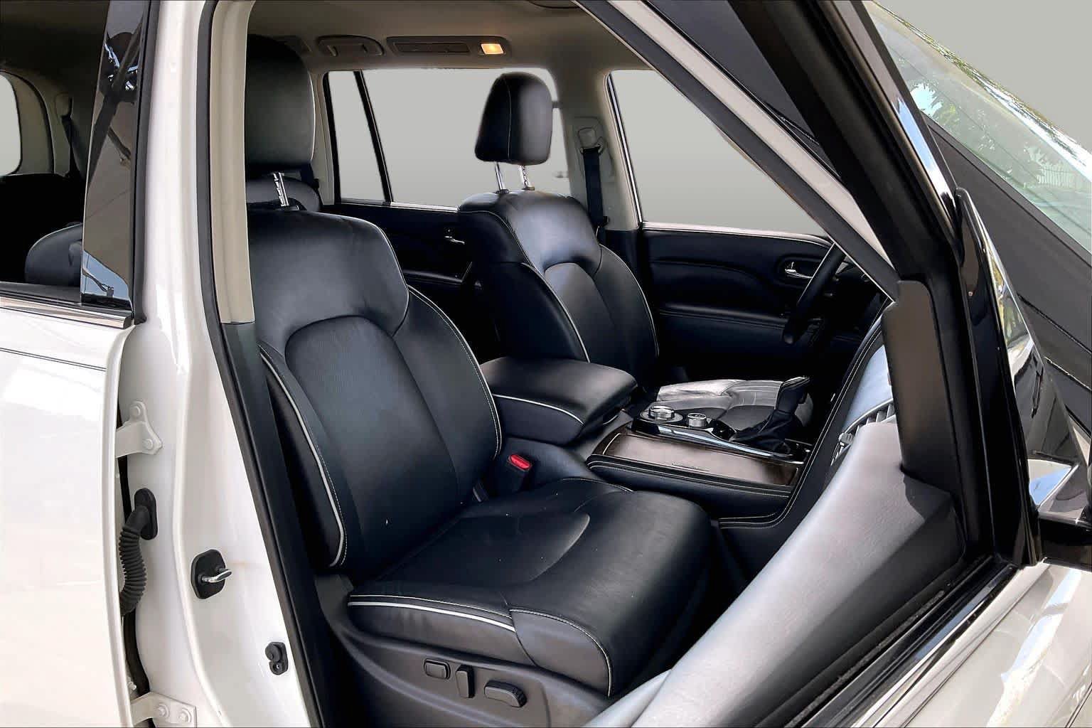 Used 2021 INFINITI QX80 Premium Select w/ Cargo Package AWD/4WD image 9
