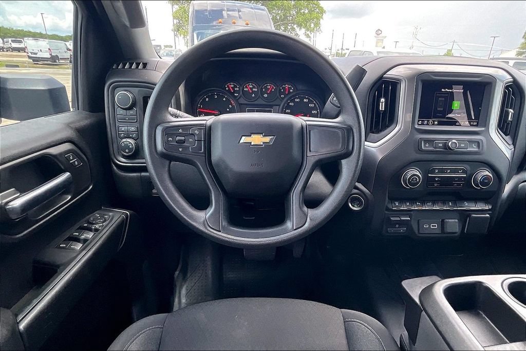 Used 2024 Chevrolet Silverado 2500 Custom w/ Custom Value Package AWD/4WD image 8