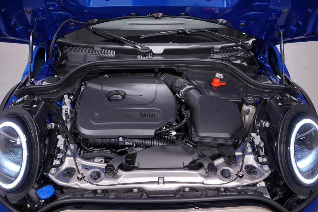 New 2026 MINI Cooper 2-Door Hardtop image 20