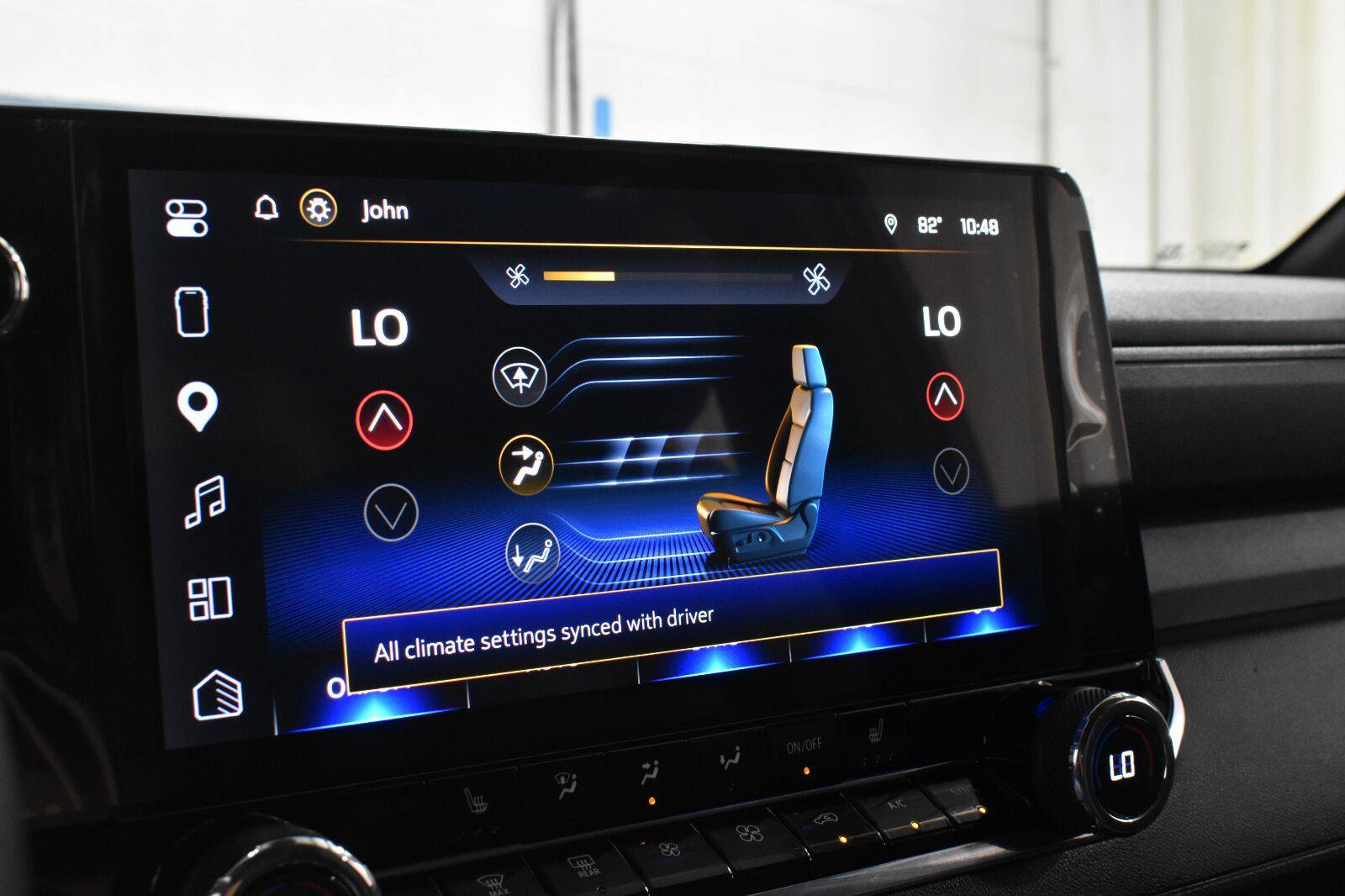 Used 2026 Chevrolet Colorado Trail Boss AWD/4WD image 16