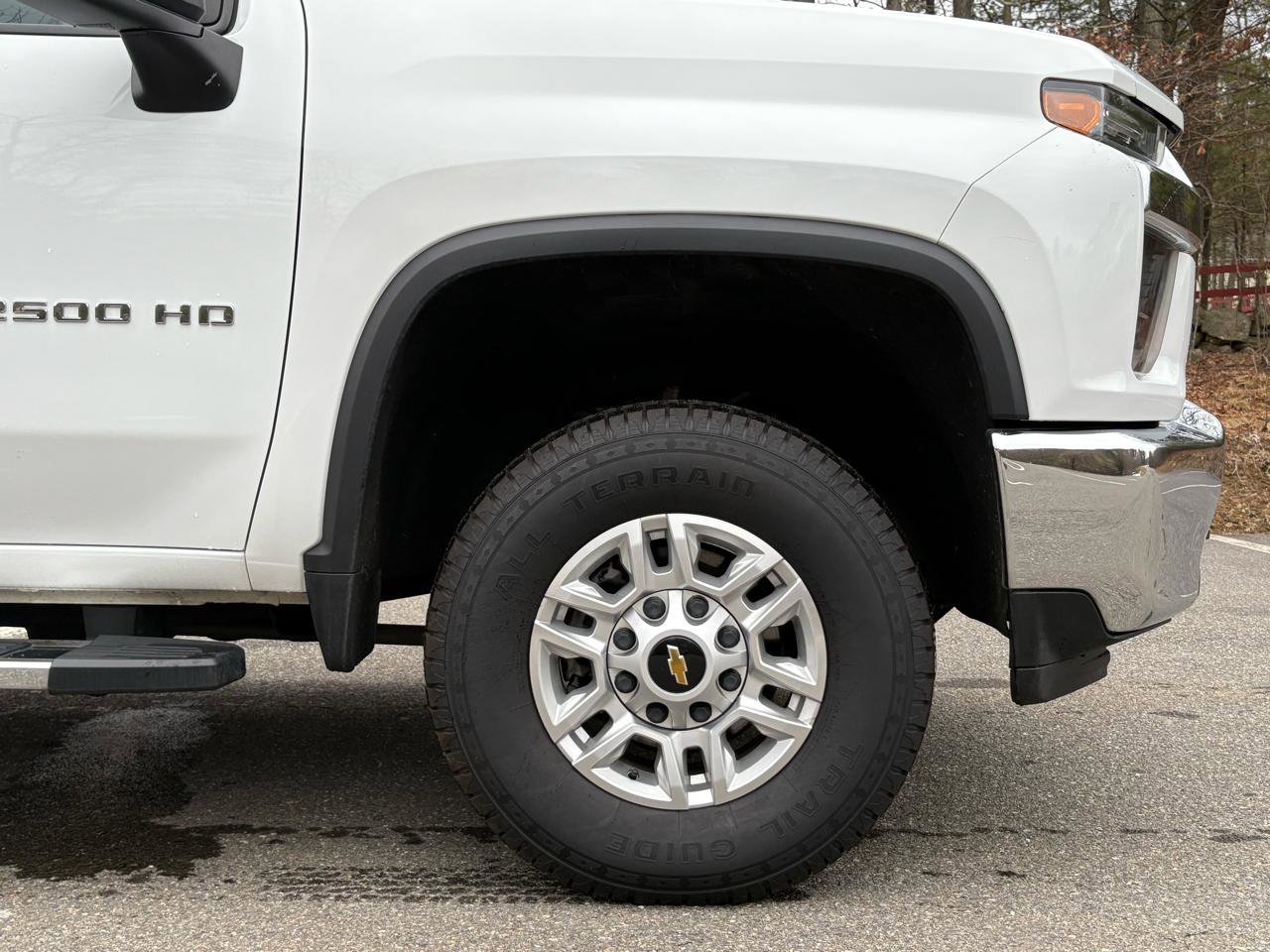 Used 2023 Chevrolet Silverado 2500 LT w/ Convenience Package image 11