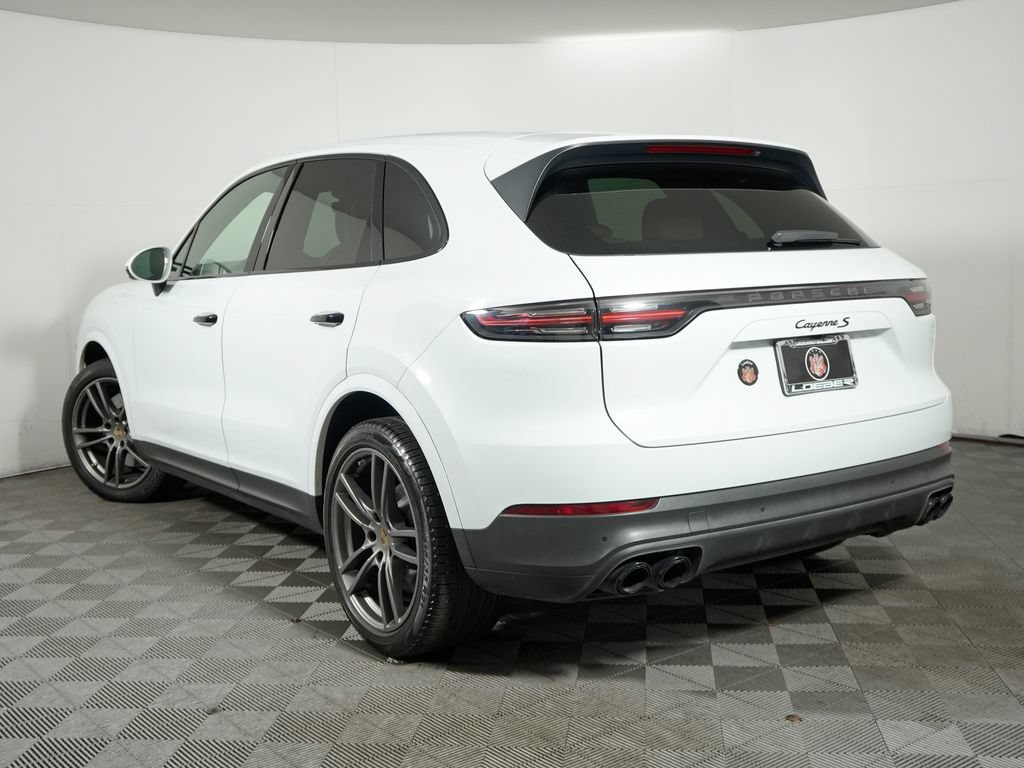 Certified 2020 Porsche Cayenne S AWD/4WD image 3