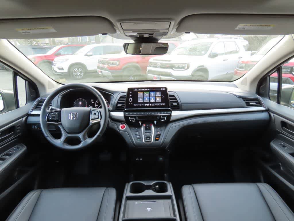 Certified 2025 Honda Odyssey EX-L image 17