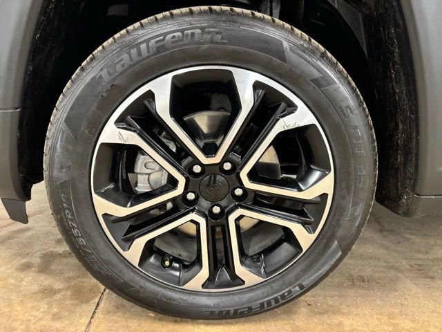 Used 2022 Jeep Compass Limited image 9