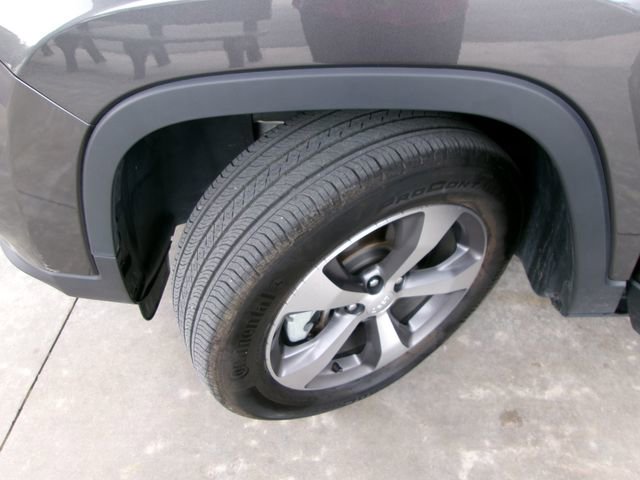 Used 2022 Jeep Cherokee Limited image 7