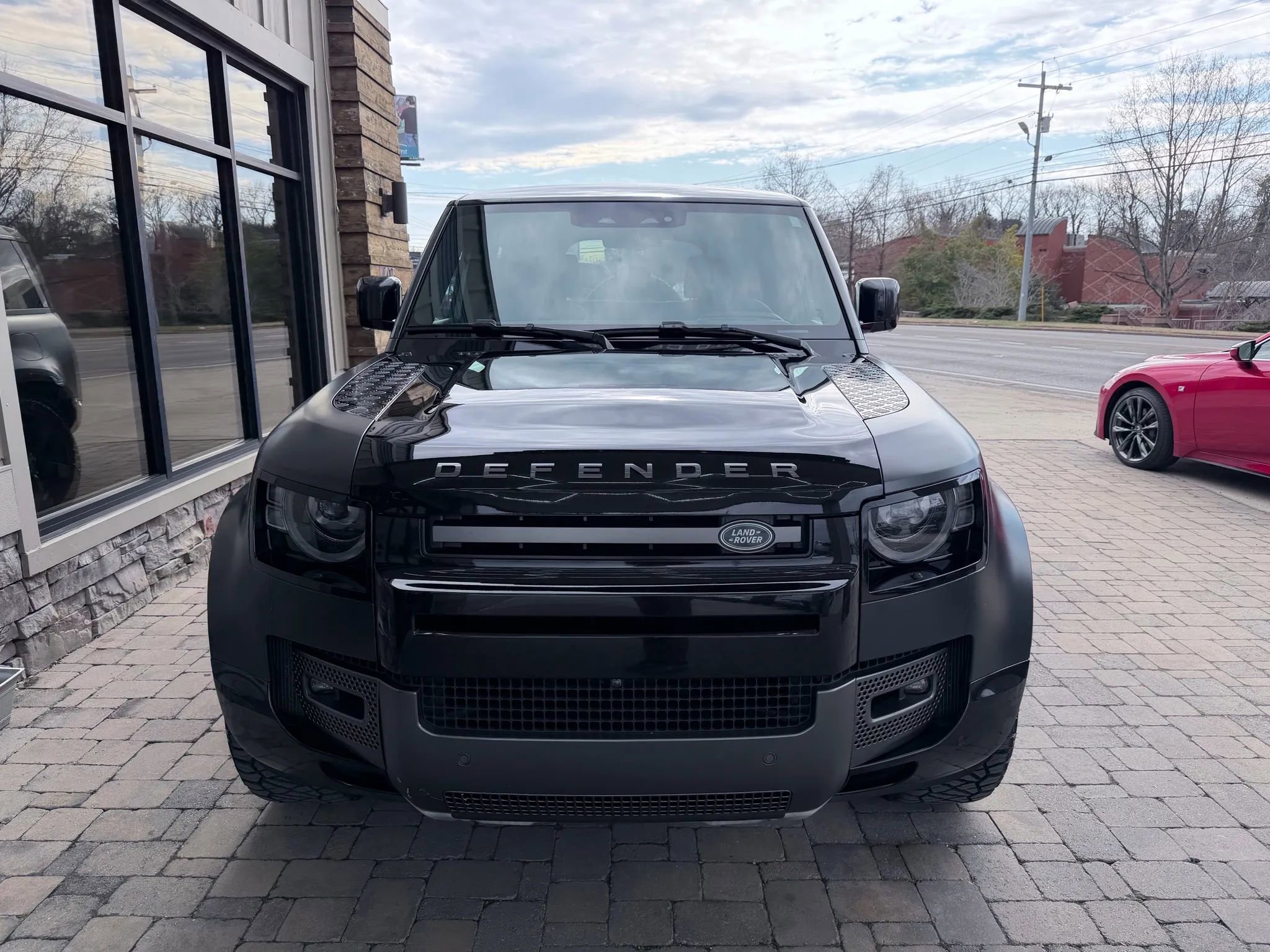 Used 2023 Land Rover Defender 110 V8 image 58