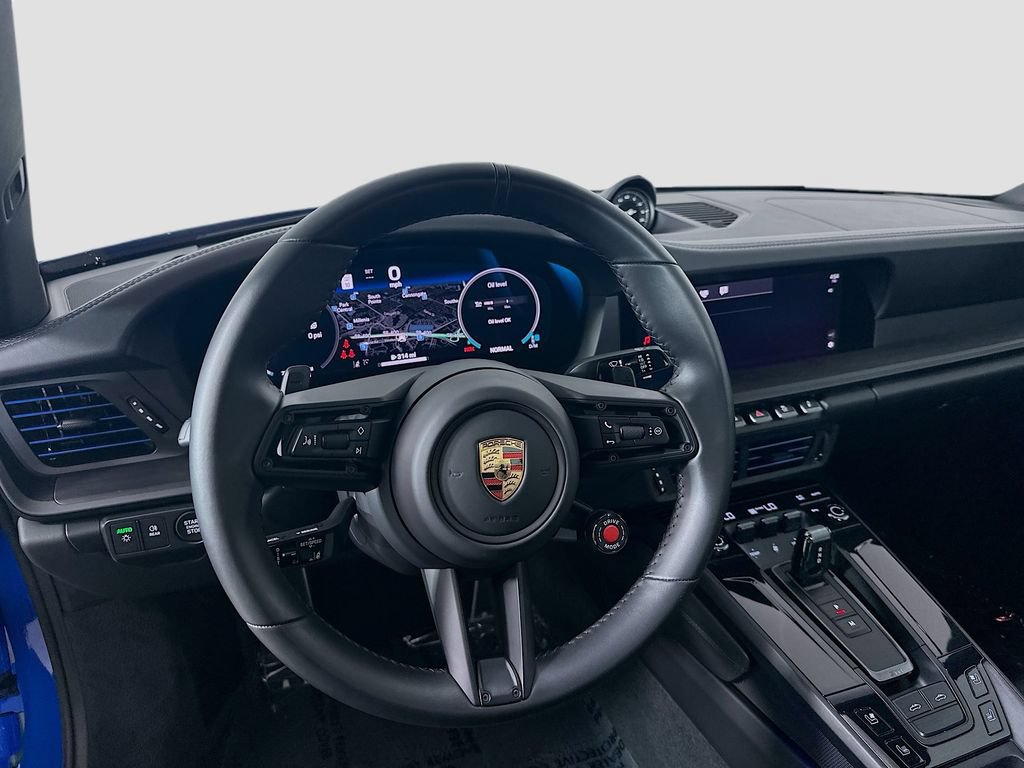 Certified 2025 Porsche 911 Targa 4 GTS AWD/4WD image 12