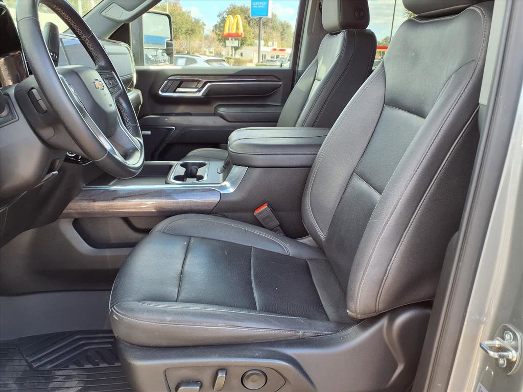 Certified 2024 Chevrolet Silverado 2500 LTZ w/ LTZ Premium Package image 13