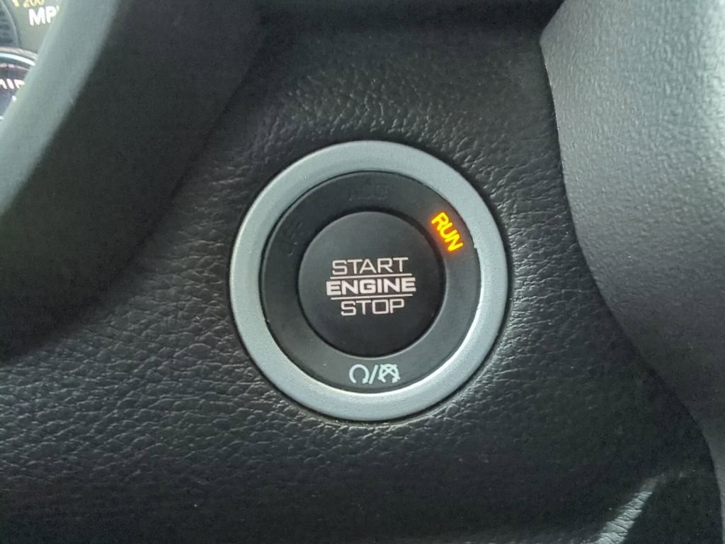 Used 2023 RAM 1500 Laramie image 29