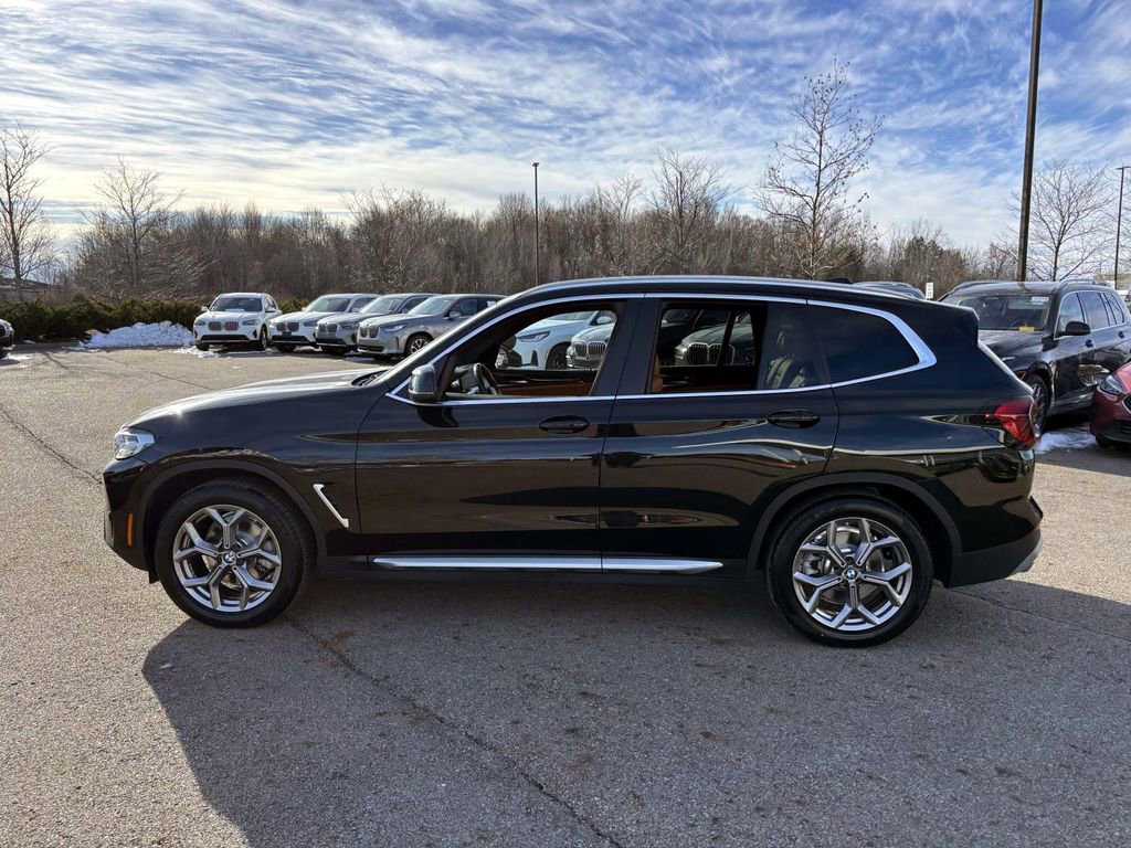 Certified 2022 BMW X3 xDrive30i w/ Premium Package 2 (ZPA) image 4