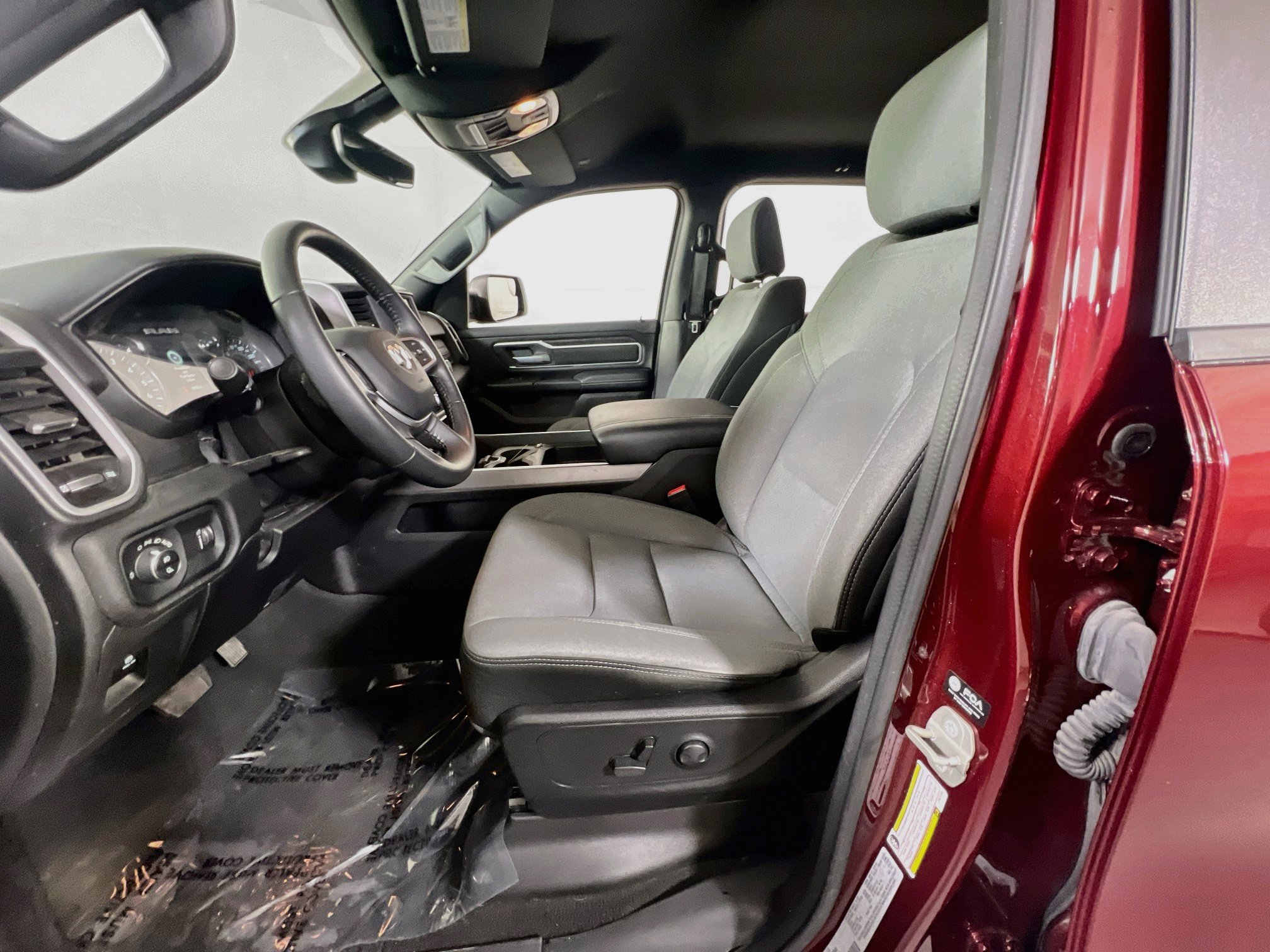 Used 2023 RAM 1500 Big Horn AWD/4WD image 20