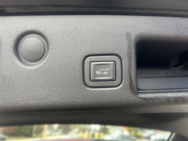 Certified 2019 Chevrolet Equinox LT image 6