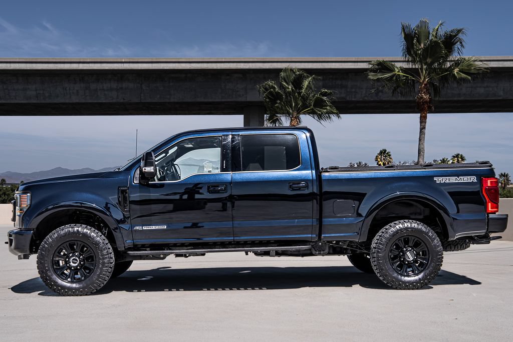 Used 2022 Ford F250 Lariat w/ Tremor Off-Road Package AWD/4WD image 2