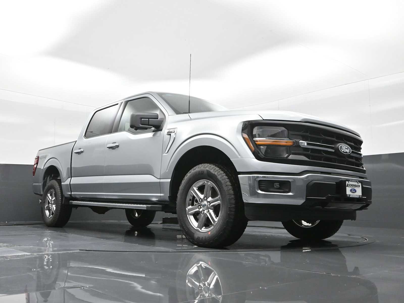 New 2024 Ford F150 XLT w/ Mobile Office Package image 18