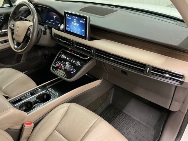 Used 2022 Lincoln Corsair Grand Touring image 18