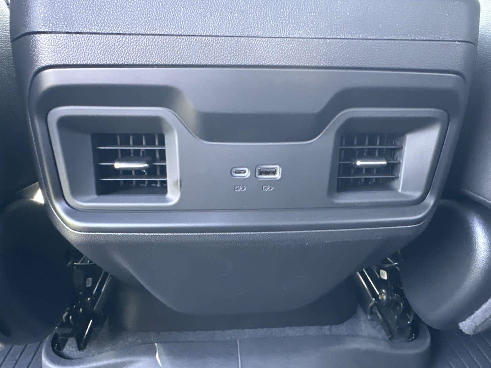 New 2026 Chevrolet Silverado 1500 LT Trail Boss w/ LT Trail Boss Premium Package AWD/4WD image 9