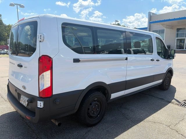 Used 2024 Ford Transit 350 XLT RWD image 3