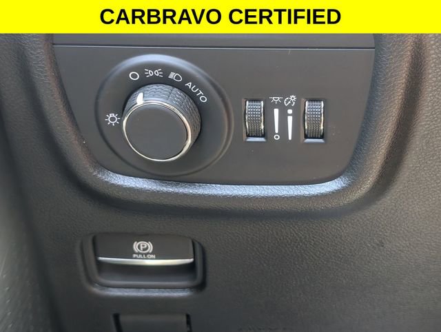 Used 2024 Jeep Grand Cherokee L Altitude AWD/4WD image 15