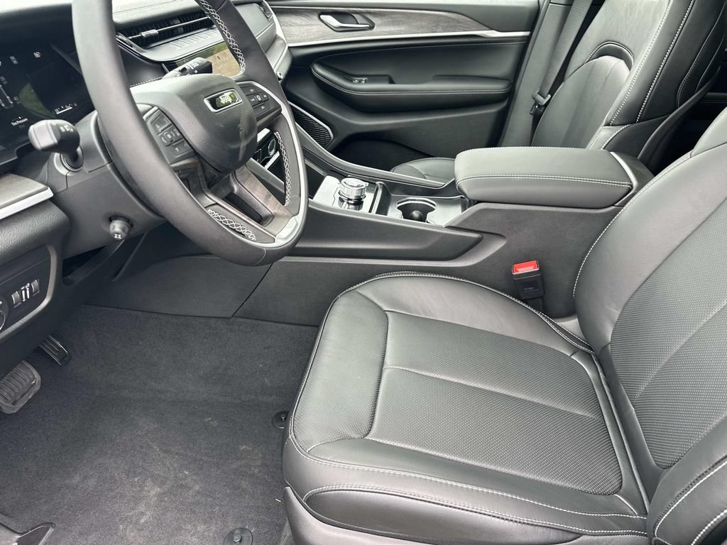 New 2026 Jeep Grand Cherokee Limited AWD/4WD image 19