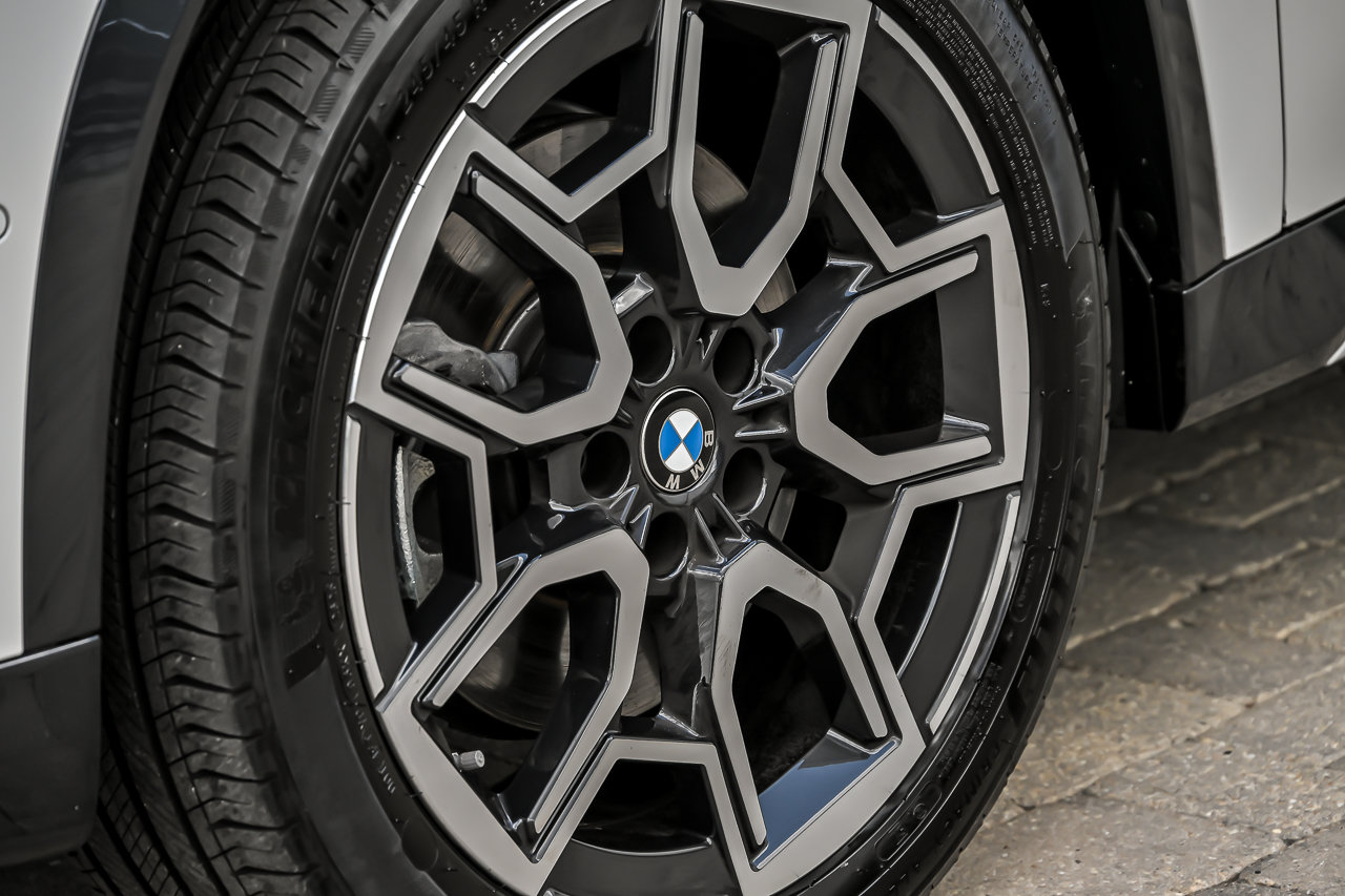 Used 2026 BMW X1 xDrive28i AWD/4WD image 8