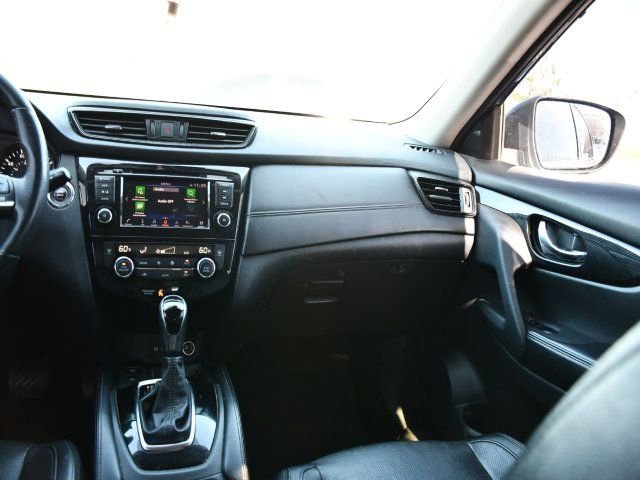 Used 2019 Nissan Rogue SL image 20