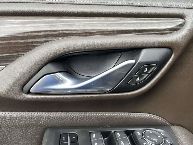 Used 2021 GMC Yukon XL Denali image 15