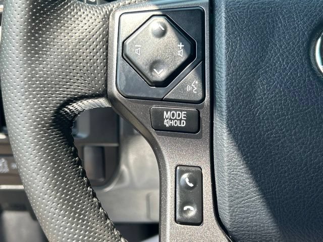Used 2016 Toyota Tacoma TRD Off-Road w/ Premium & Technology Package AWD/4WD image 47