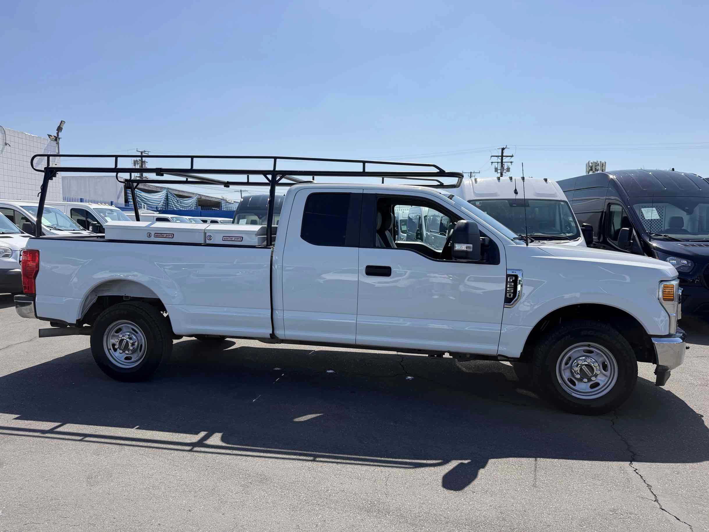 Used 2022 Ford F250 XL w/ Power Equipment Group RWD image 7