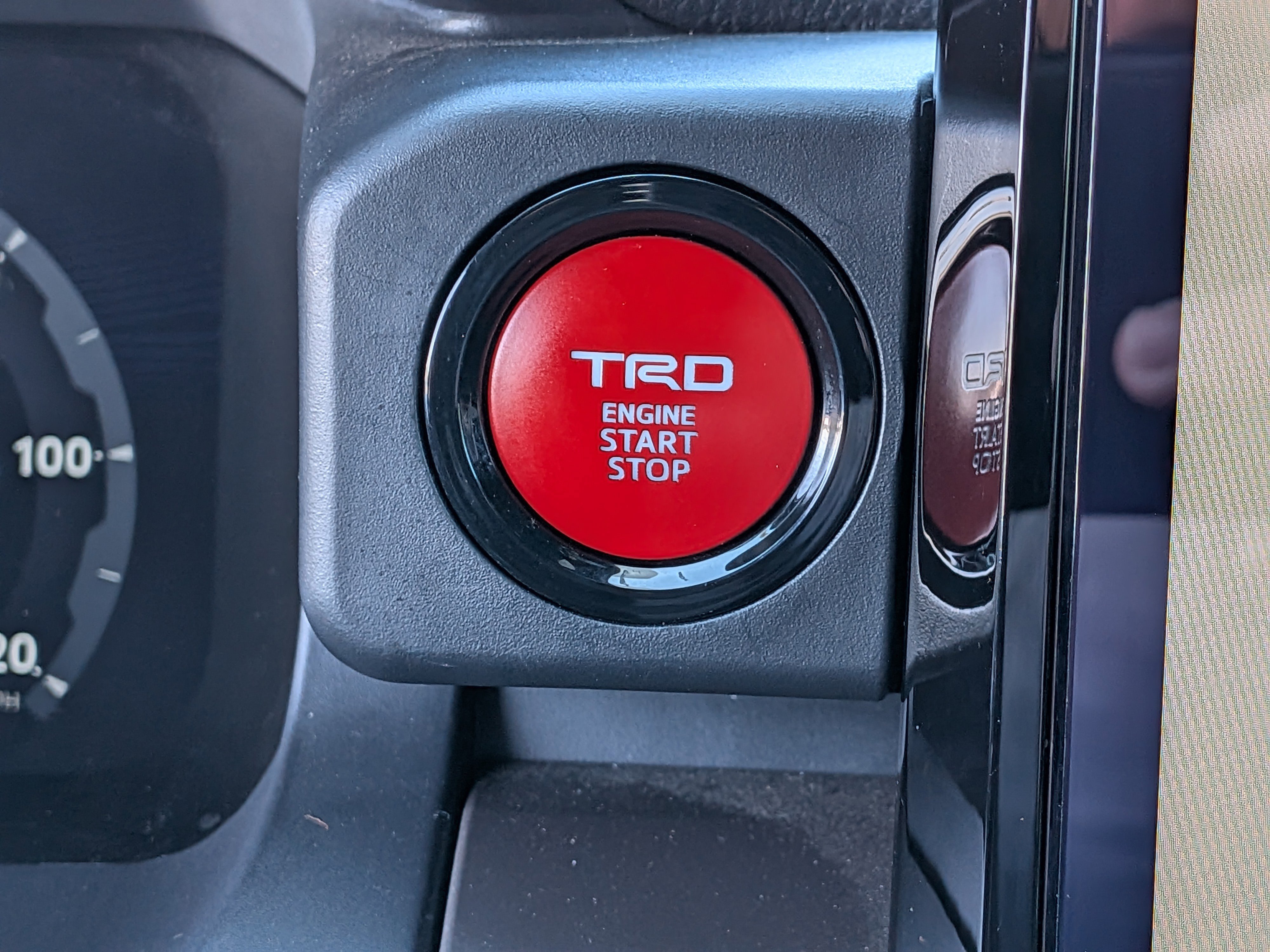 Certified 2024 Toyota Tacoma TRD Sport AWD/4WD image 23
