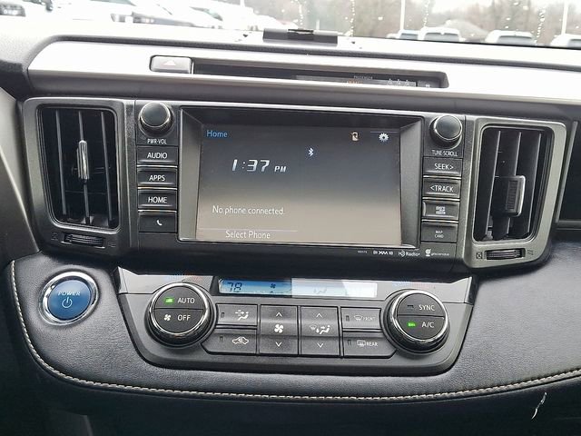 Used 2018 Toyota RAV4 Limited image 18