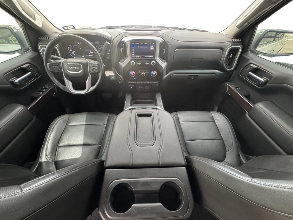 Used 2020 GMC Sierra 1500 SLT RWD image 11