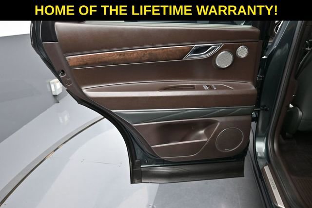 Used 2021 Genesis GV80 3.5T w/ Prestige Package 07 AWD/4WD image 38