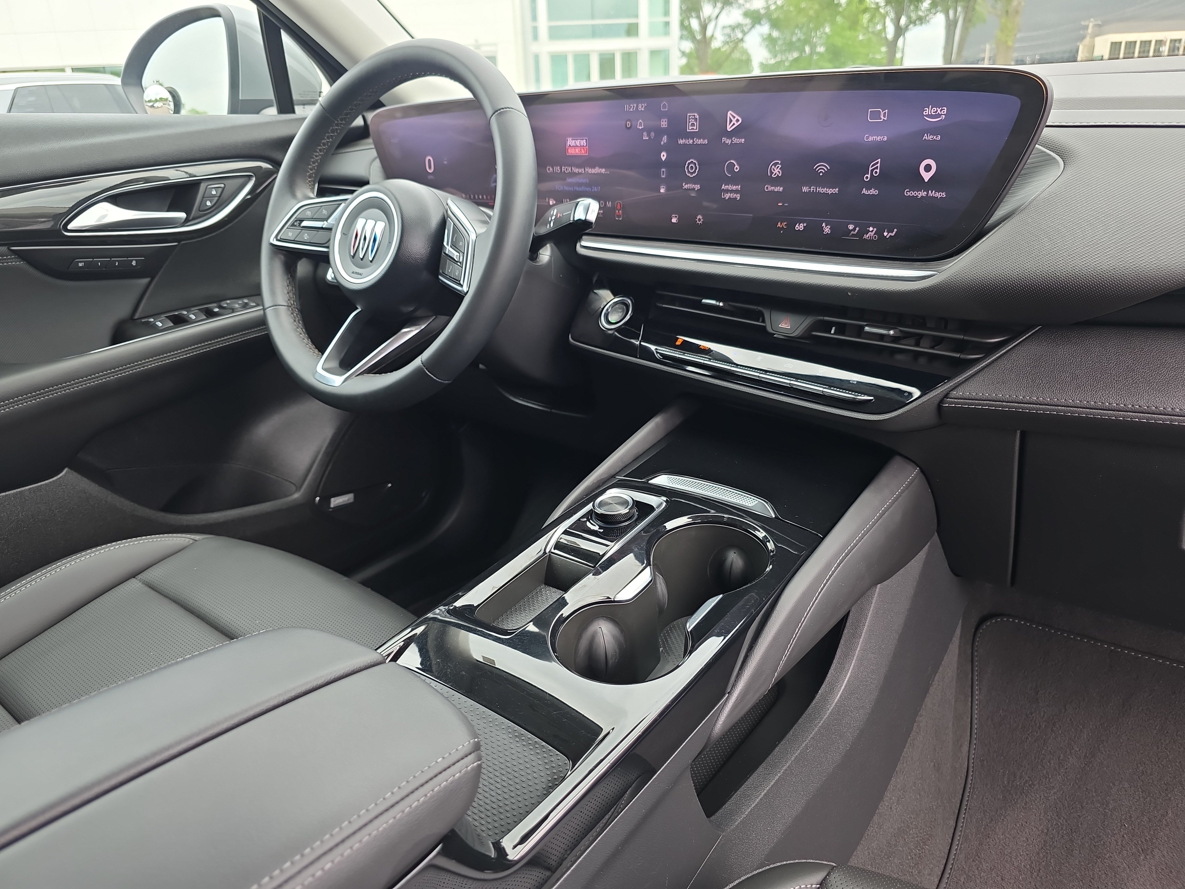 Used 2025 Buick Envision Preferred AWD/4WD image 16