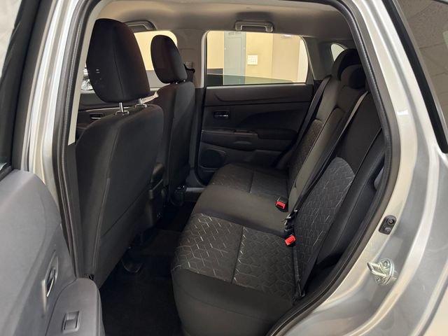 New 2026 Mitsubishi Outlander Sport LE AWD/4WD image 17