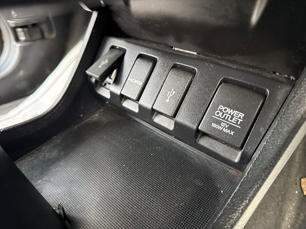 Used 2017 Honda HR-V EX-L image 39